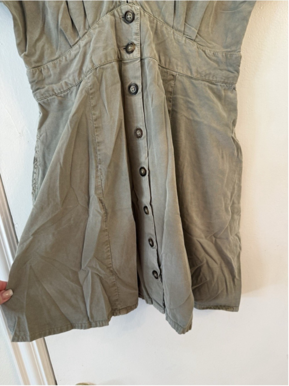Quince Vintage Wash Button Down Mini Dress M Tencel Olive Green Nature Utility - Picture 9 of 11
